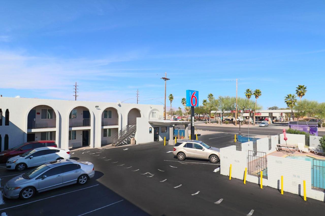 Motel 6 Tucson, Az - East Williams Center Exterior foto
